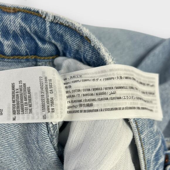 Abercrombie & Fitch Ultra High Rise 90s Straight Jeans Size 34/18 SHORT - Picture 5 of 8